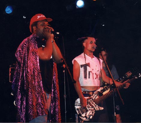 That's a nice shirt IP is wearing..